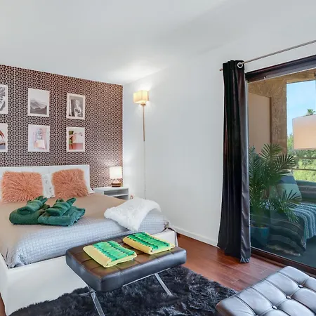 Mountain View Cocoon Inspired By Frida Kahlo With Pool, Hot Tub, Tennis, Downtown